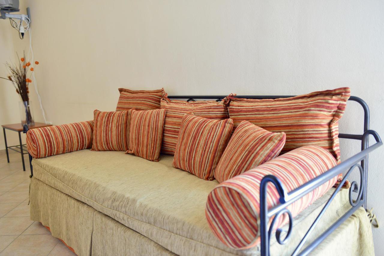 Korali Aparthotel อัลมิโรโปตามอส ภายนอก รูปภาพ